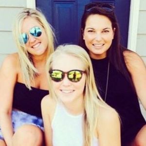 Meet your Posher, Molly